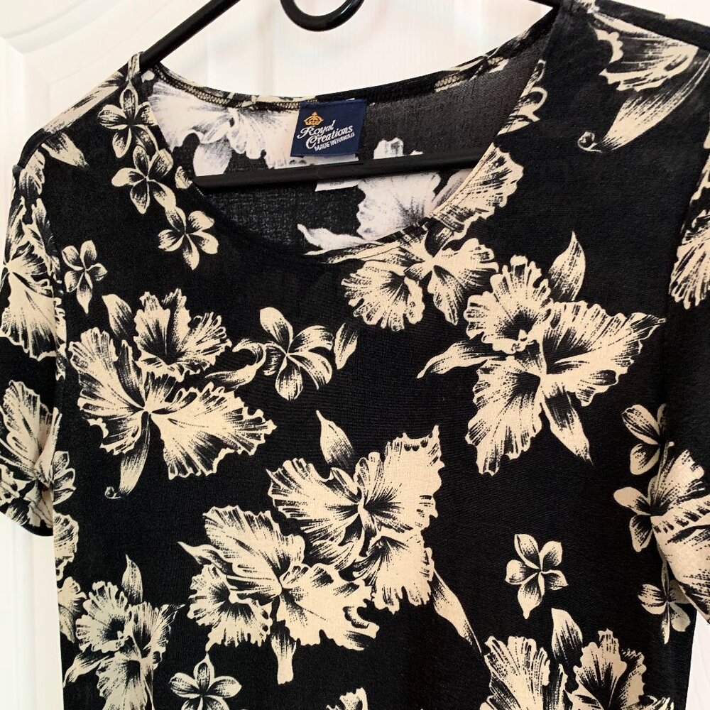 Made in Hawaii: Vintage Hibiscus Maxi Dress